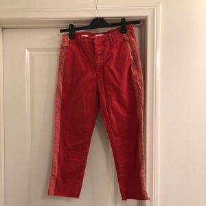 Mother side stripe crop